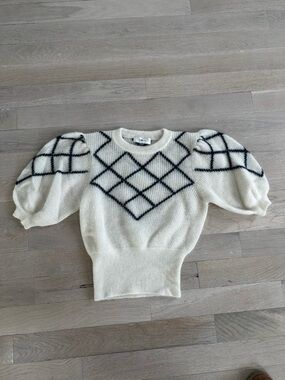 7 For All Mankind Ivory Crewneck Sweater with Black Diamond Lattice
